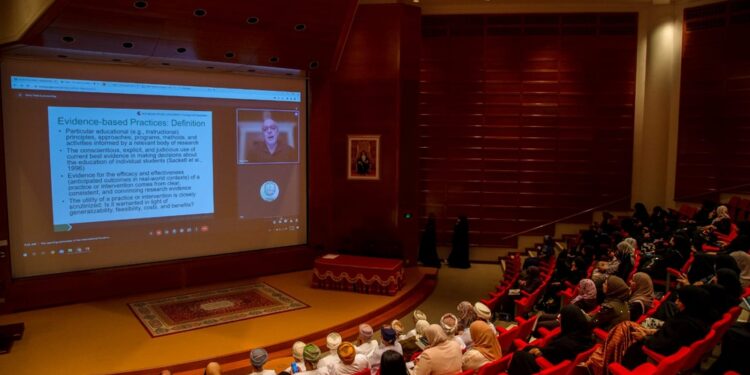 بدء أعمال الملتقى الدولي “تعليم وتعلم الطلبة ذوي الإعاقة في بيئات التعليم الدمجي” 