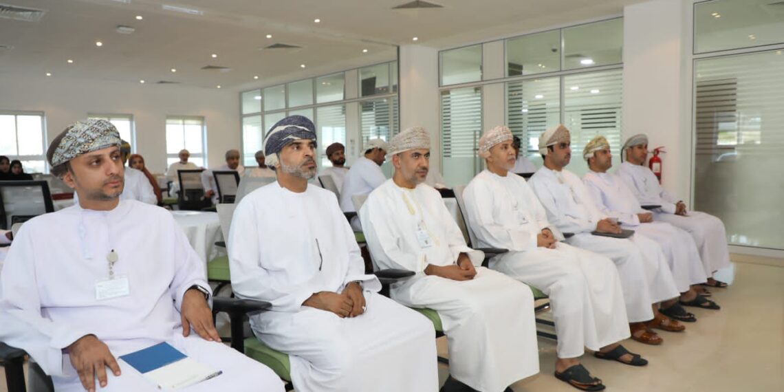 تنظيم حلقة عمل بين الهيئة العامة للمناطق الاقتصادية الخاصة والمناطق الحرة ووزارة العمل