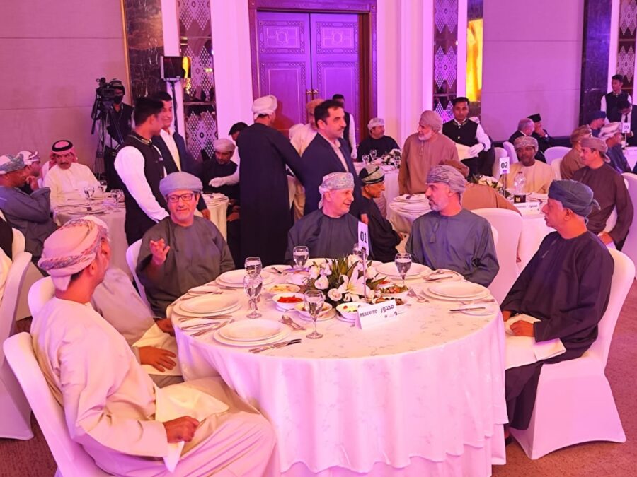 F5C974A9 CE36 4002 959C 7205B242E6A7