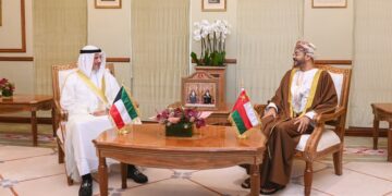 جلسة مباحثات سياسية بين سلطنة عمان ودولة الكويت