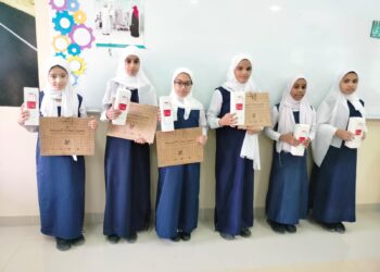 مركز البيئة بولاية السويق ينفذ محاضرة تثقيفية بعنوان “مخاطر العلب البلاستيكية أحادية الاستخدام “