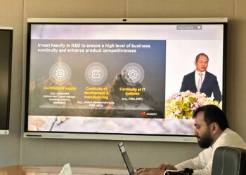 3F653749 AA05 4BF0 921E 92A29AB7B0DA