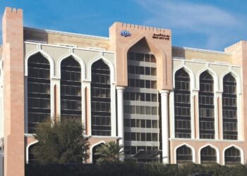 كابيتال انتليجنس” ترفع النظرة المستقبلية لبنك عُمان العربي إلى “إيجابية” بعد خطوة مماثلة للسلطنة