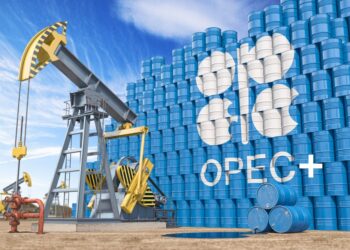 سلطنة عُمان ستخفض 40 ألف برميل يوميًّا من النفط الخام