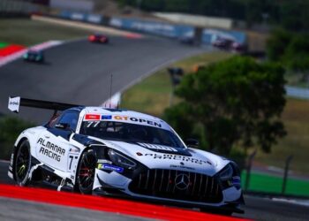 الفيصل الزبير يفوز بسباق الجولة الافتتاحية لبطولة جي تي بالبرتغال