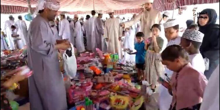 الأسواق الشعبية لاتزال راسخة في الذاكرة