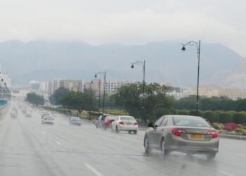 انكسار الموجة الحارة بطقس السلطنة.. وأجواء ماطرة خلال الأيام القادمة