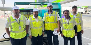 “مطارات عُمان” تنفذ حملة توعوية عن الإجهاد الحراري تغطي 600 موظف