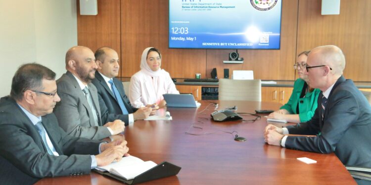 مسؤولون أمريكيون معنيون بحقوق الإنسان يعبرون عن تقديرهم للجهود التي تبذلها سلطنة عُمان