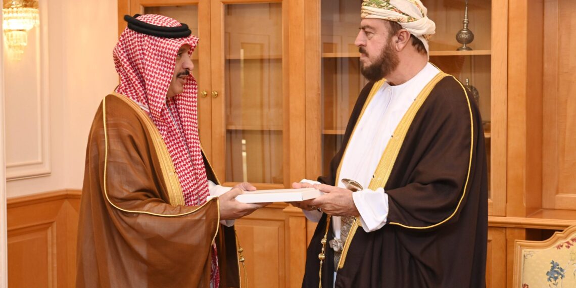 جلالة السلطان يتلقى رسالة خطية من أخيه الملك سلمان 1 جلالة السلطان يتلقى رسالة خطية من أخيه الملك سلمان
