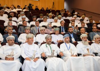 افتتاح المؤتمر السابع لكلية الحقوق بجامعة السلطان قابوس