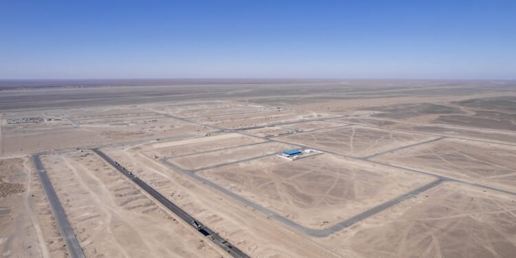 أكثر من 80 بالمائة نسبة الإنجاز في مشروع البنى الأساسية بمدينة عبري الصناعية