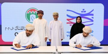 التوقيع على 12 برنامجًا للشباب في مختلف المجالات بمحافظة جنوب الشرقية