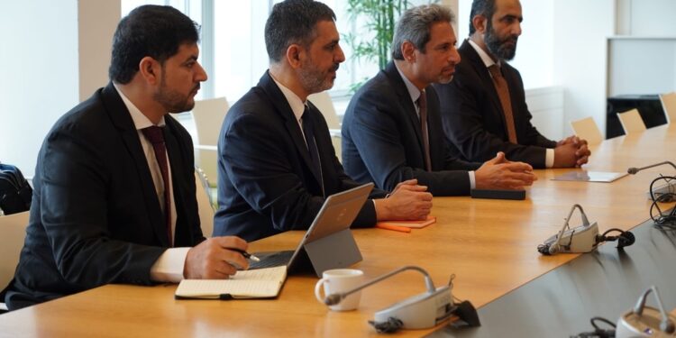 جلسة مباحثات بين سلطنة عُمان ولوكسمبورج في مجال فرص الاستثمار