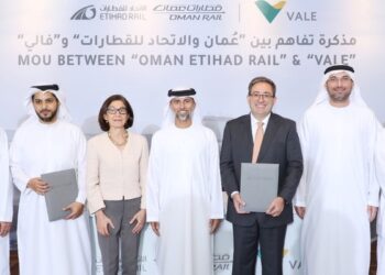 شركة “عُمان والاتحاد للقطارات” توقّع مذكرة تفاهم مع “فالي”