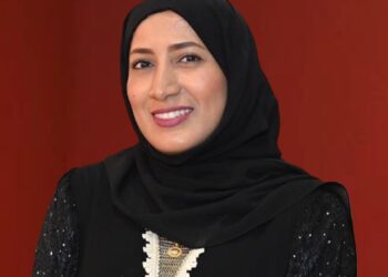 “ظل يسقط على الجدار” لمنى حبراس.. نصوص تستثمر مرحلة الطفولة