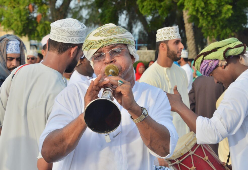 مختصون: تاريخ عُمان يُعزز مفهوم "اقتصادات الثقافة" ليكون عنصرًا مكملًا للاقتصاد الوطني 4 IMG 6226