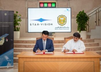 جامعة السُّلطان قابوس توقّع على اتفاقية تعاون لإطلاق نموذج عُماني للذكاء الاصطناعي في الفضاء