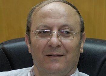 في ظل مسيرة الاعلام الصهيونية: لماذا يشن الاحتلال حربا شرسة على العلم الفلسطيني ؟!