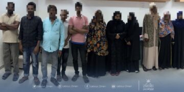 ضبط 11 عاملًا مخالفًا لأحكام قانون العمل في مسقط