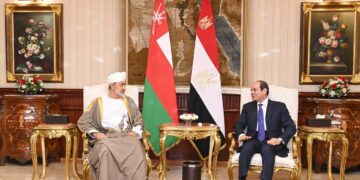 جلالة السلطان يصل إلى مصر