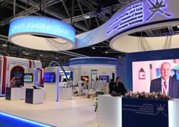 بدء أعمال معرض الاتصالات وتقنية المعلومات “كومكس2023” بنسخته الثانية والثلاثين