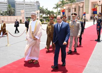 جلالة السلطان يختتم زيارته الرسمية إلى مصر