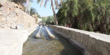 “قعد الفلج”.. نحو تنظيم إلكترونيٍّ لتحديد الحصص والمواعيد