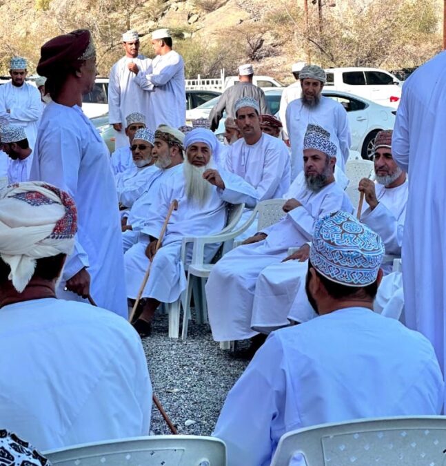 "قعد الفلج".. نحو تنظيم إلكترونيٍّ لتحديد الحصص والمواعيد 6 IMG 6906
