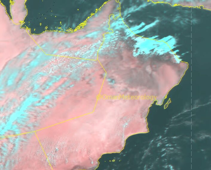 طقس اليوم : استمرار فرص تكون السحب الركامية وهطول الأمطار 1 طقس اليوم : استمرار فرص تكون السحب الركامية وهطول الأمطار