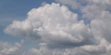 طقس اليوم : نشاط واسع للسحب الركامية على جبال الحجر والمناطق المجاورة لها