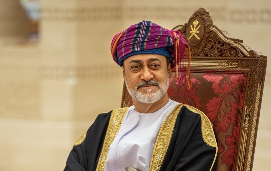 جلالة السلطان يلتقي بسماحة علي خامنئي 1 جلالة السلطان يلتقي بسماحة علي خامنئي
