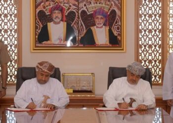 التوقيع على مذكرة تعاون بين وزارة النقل والاتصالات وتقنية المعلومات ووزارة الدفاع