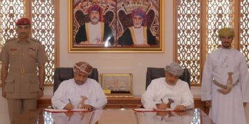 التوقيع على مذكرة تعاون بين وزارة النقل والاتصالات وتقنية المعلومات ووزارة الدفاع