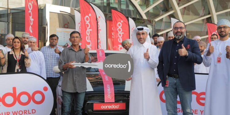 Ooredoo تعلن أول فائز بسيارة ميني كوبر في عرض إشحن واربح