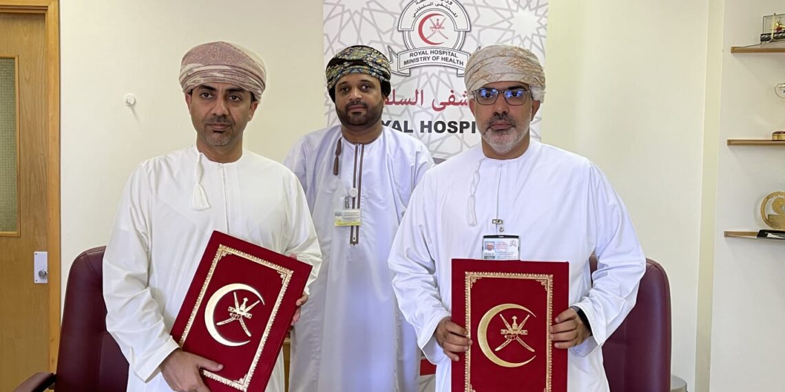 صحار الدولي يتبرع بـتحويل 500 فحص من فحوصات الرنين المغناطيسي (MRI) للمستشفيات الخاصة
