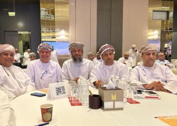 جمعية الصحفيين العمانية تشارك في حلقة العمل حول اعلام المحافظات