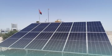تدشين التجربة الأولى لمحطة الطاقة الشمسية الصديقة للبيئة بالوسطى
