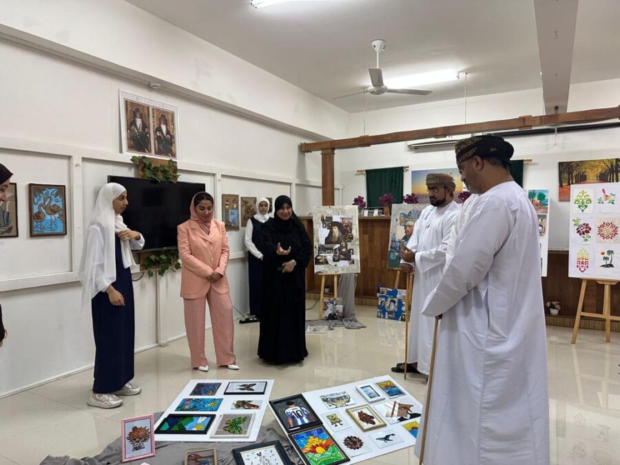 ختام البرنامج الصيفي “صيفي عطاء ونماء” بمدرسة بلقيس للتعليم الأساسي 2 593a5c3a f87a 40a0 a39a 0bf5a7619cf4
