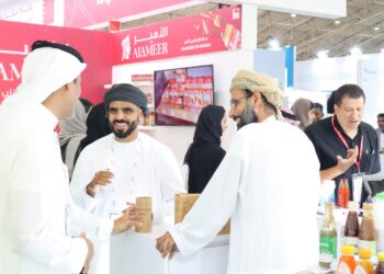 الشركات العمانية توقّع عقوداً ومذكرات تفاهم في معرض “سعودي فود”