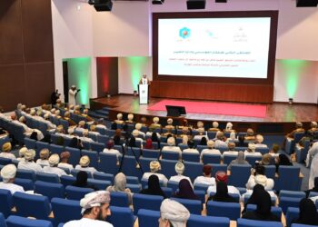 “العمل” تتبنى مبادرة استكشاف أدوار الذكاء الاصطناعي في البيئات الحكومية