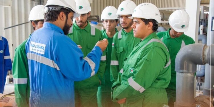 38 طالباً يخوضون تجربة برنامج “خبرات العمل” في نسخته الرابعة