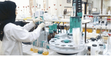 المواصفات القياسية تسهم في تمكين التجارة والصناعة وتعزيز بيئة الاستثمار