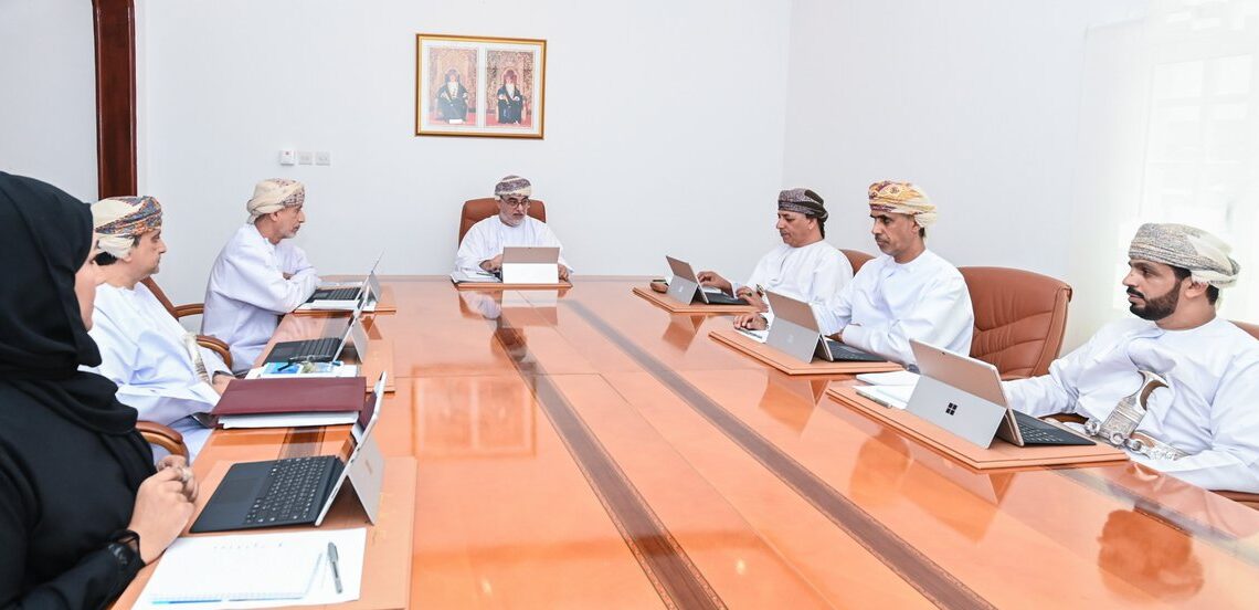 اللجنةُ العُليا لانتخابات الشورى للفترة العاشرة تعقد اجتماعها الثاني 1 اللجنةُ العُليا لانتخابات الشورى للفترة العاشرة تعقد اجتماعها الثاني