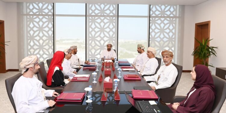 مجلس أمناء الأكاديمية السُّلطانية للإدارة يعقد اجتماعه الثاني