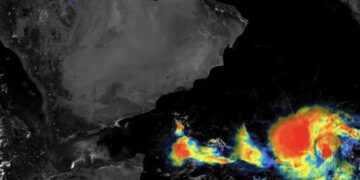 اطلاق اسم “بيبارجوي” على العاصفة المدارية في بحر العرب