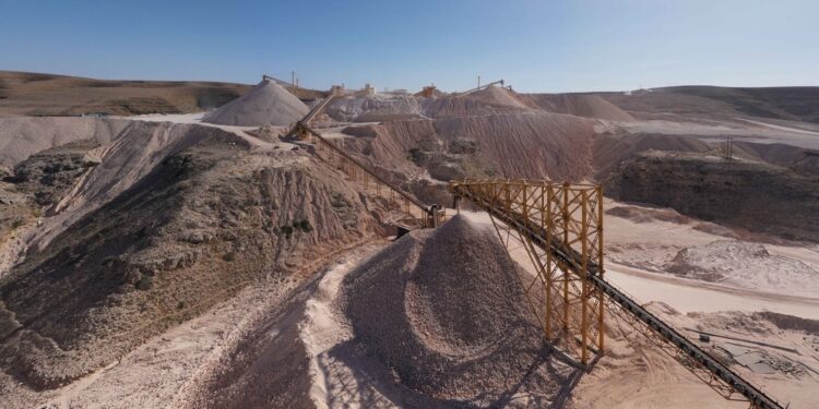 قطاع التعدين في سلطنة عُمان يُنبئ بمستقبل واعد