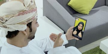 تطبيق “ترجمة الإشارة”.. أول تطبيق عُماني مختص لذوي الإعاقة السمعية