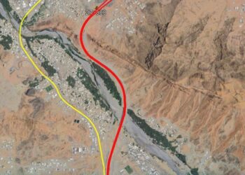 ‏تنبيه بغلق جزء من طريق الرسيل بدبد‬⁩ بفنجاء لكلا الاتجاهين