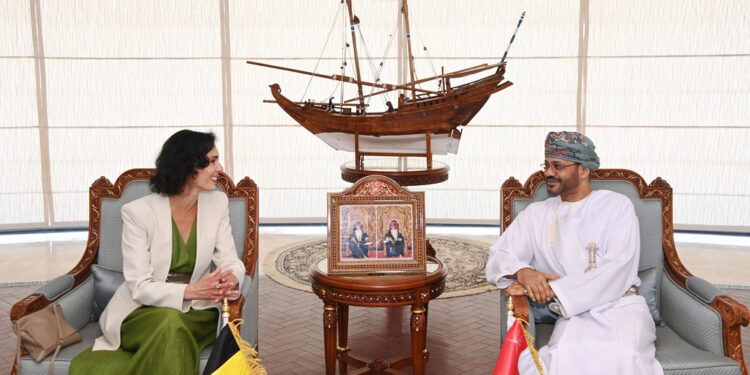 جلالة السُّلطان المعظم يتلقّى رسالة خطية من ملك البلجيكيين